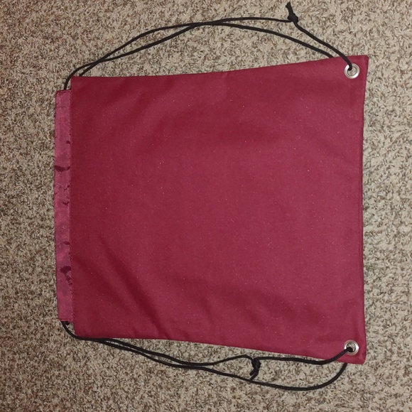 Minnesota Golden Gophers NCAA Drawstring Backpack Campus Sack Bag Football New - Picture 3 of 3